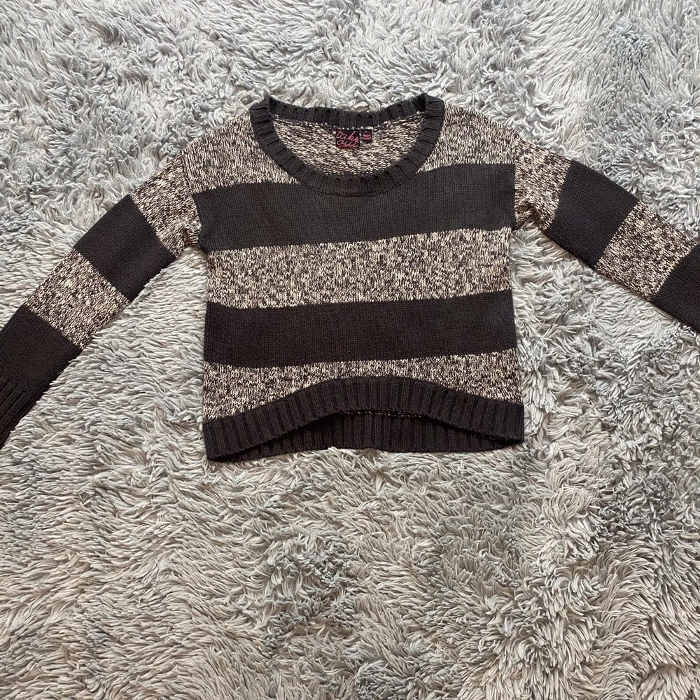Oversized Cropped Knit Sweater